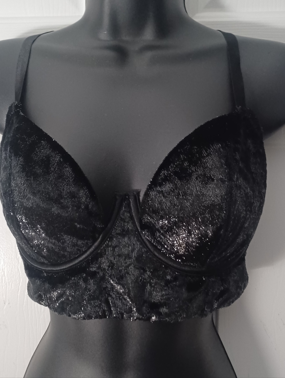Victoria's Secret Balconet Bra Sz 34D